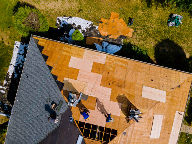Best Roof Leak Repair  in Dubuque, IA